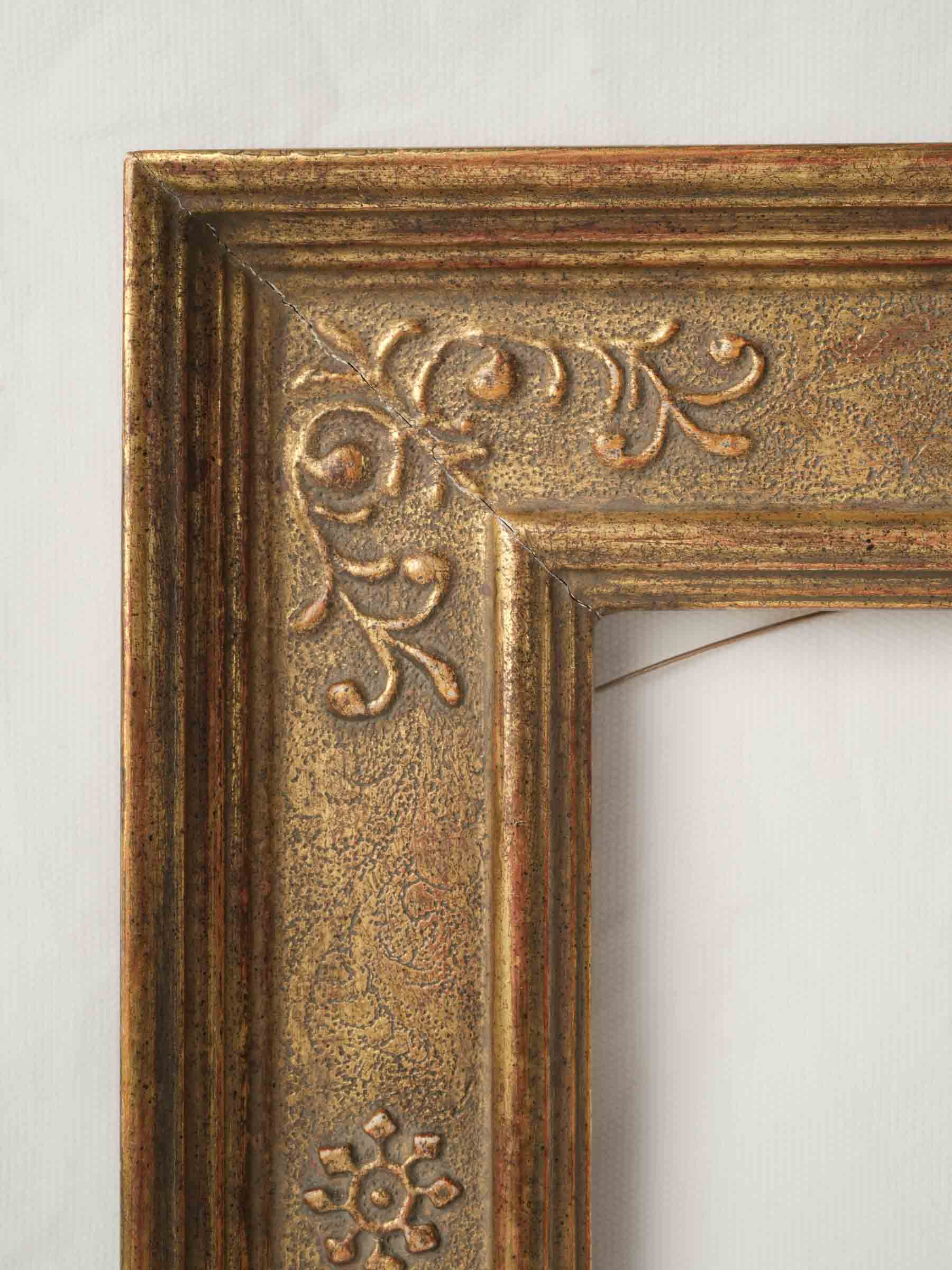 Small Renaissance-Style Frame w/ Muted Gilding, Italy, 20th Century - 13¾" x 13"