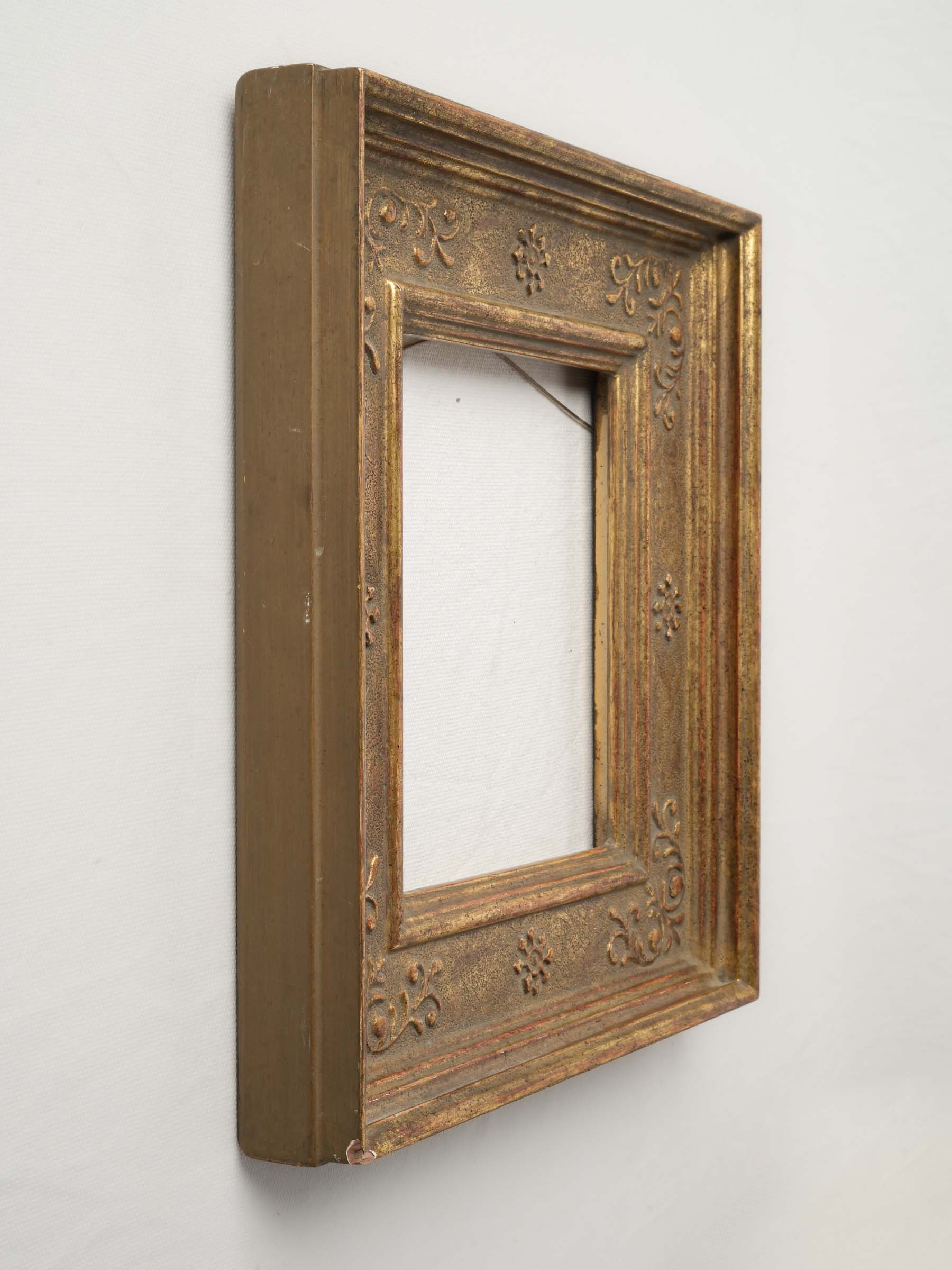 Small Renaissance-Style Frame w/ Muted Gilding, Italy, 20th Century - 13¾" x 13"