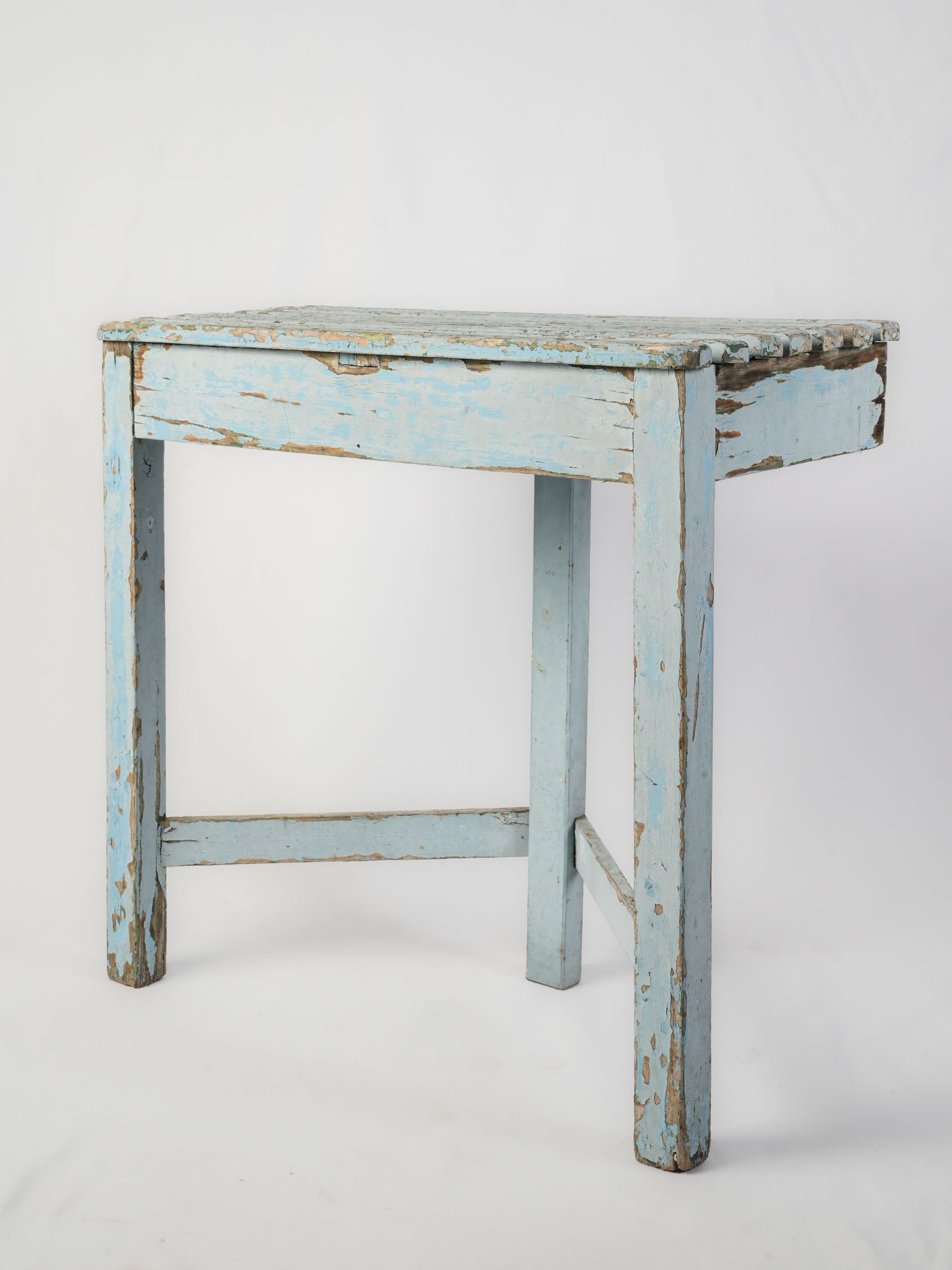 Petite Rustic Florist’s Work Table from the Mid-20th Century - 28¾"