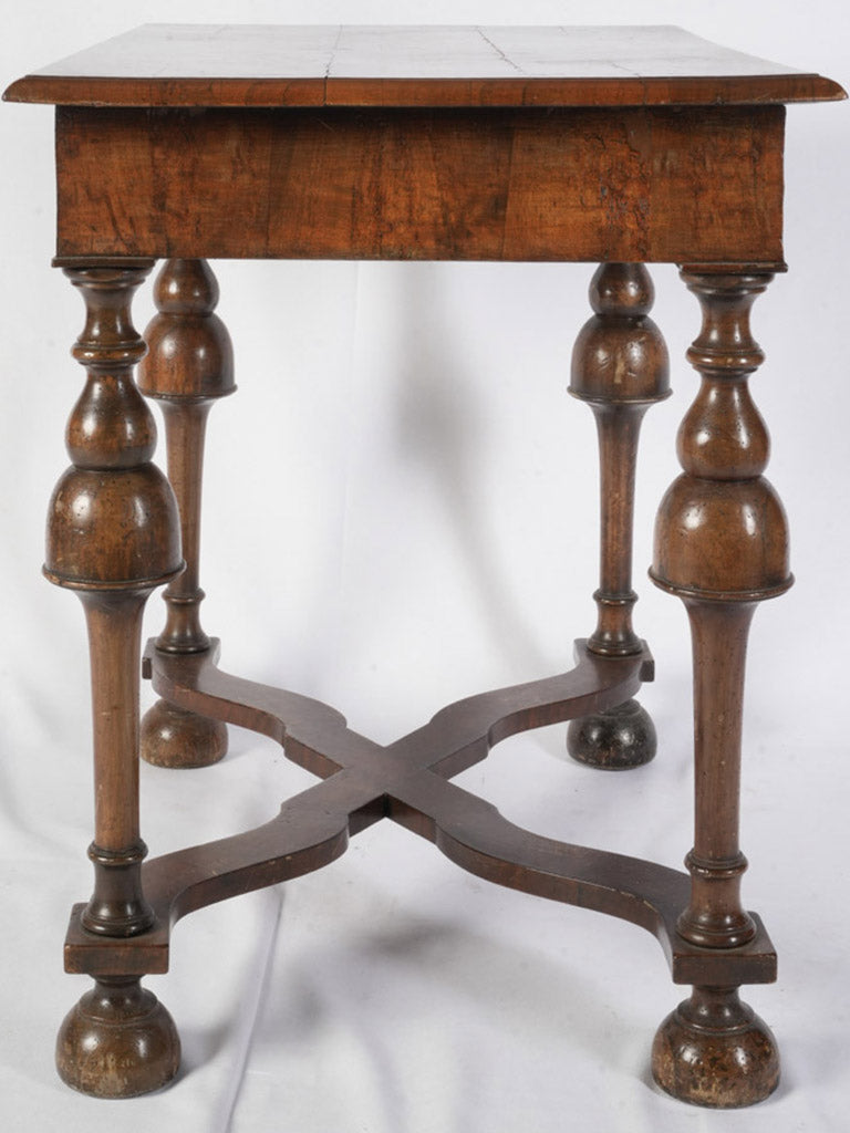 Decorative walnut burl accent