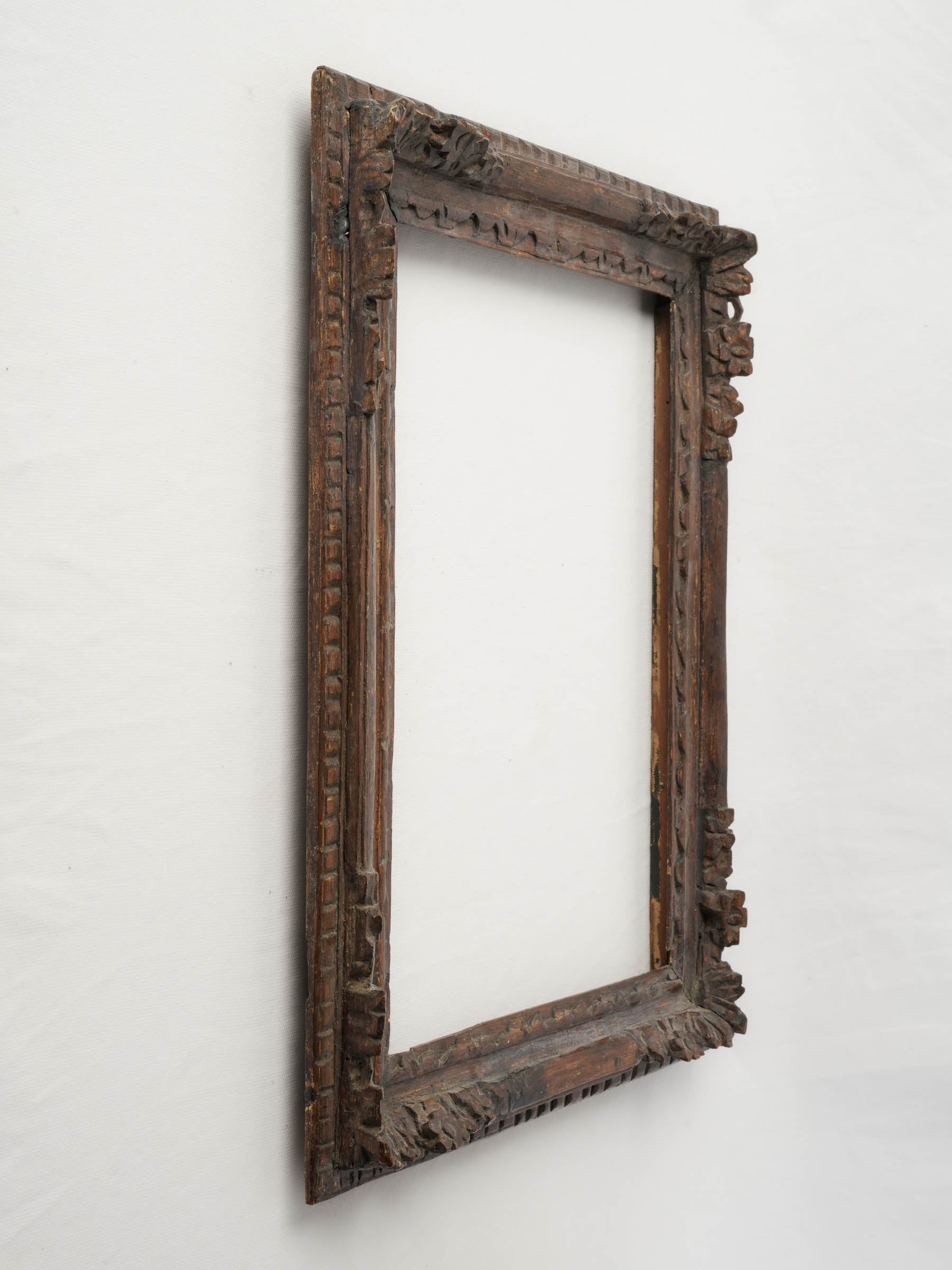 Small Louis XIV Hand-Carved Oak Frame, circa 1700 - 21¼" x 17"