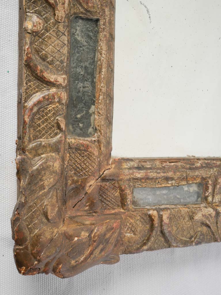 Classical foliate detail mirror