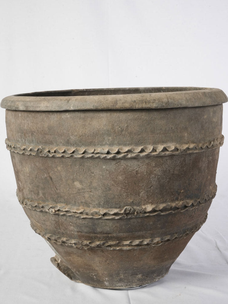 Monumental 18th Century Spanish Black Clay Jar - 22½"