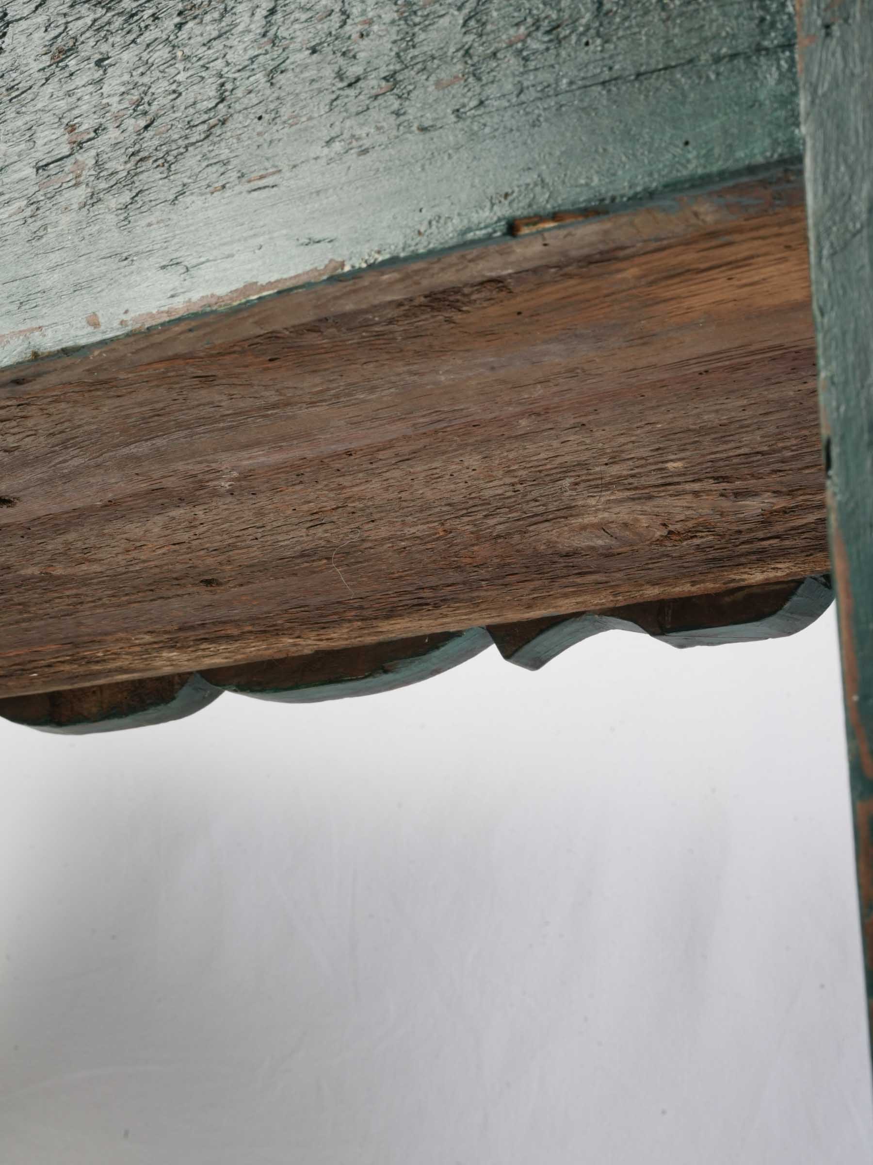 Stylish old-world charm planter  