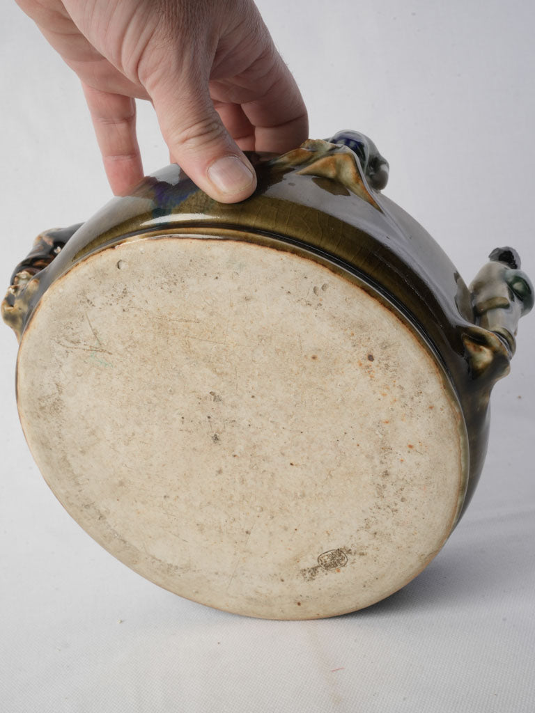 Iconic collectible Sumida Gawa pottery  