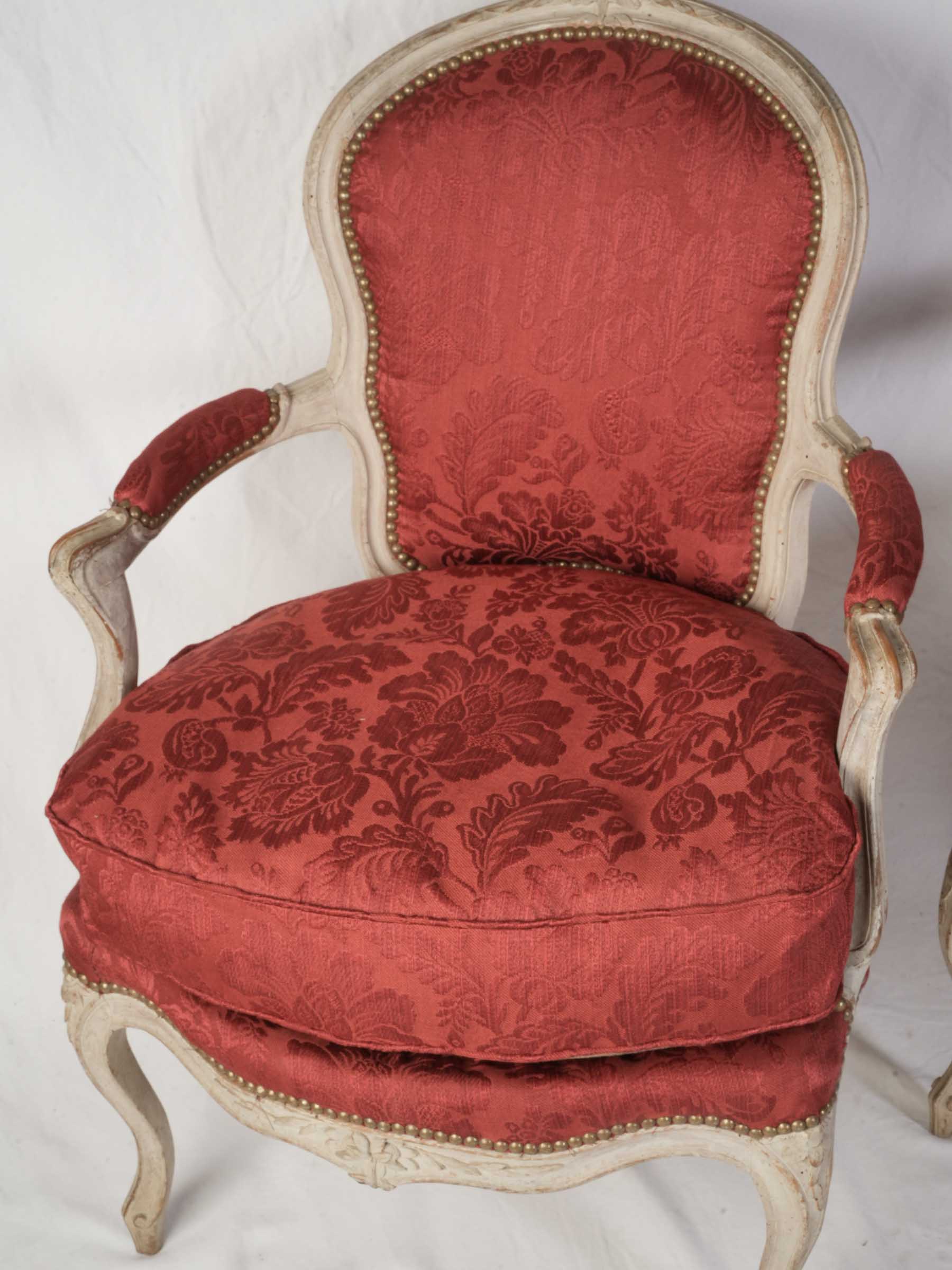 Luxurious deep red chair set  