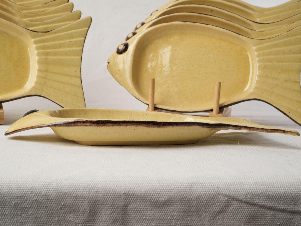 Rare Set Of Eleven Fish-Form Earthenware Plates From Dieulefit Circa 1960 - 12½"