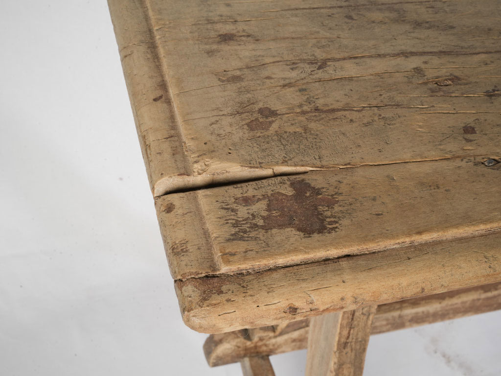 Sturdy pegged joinery console