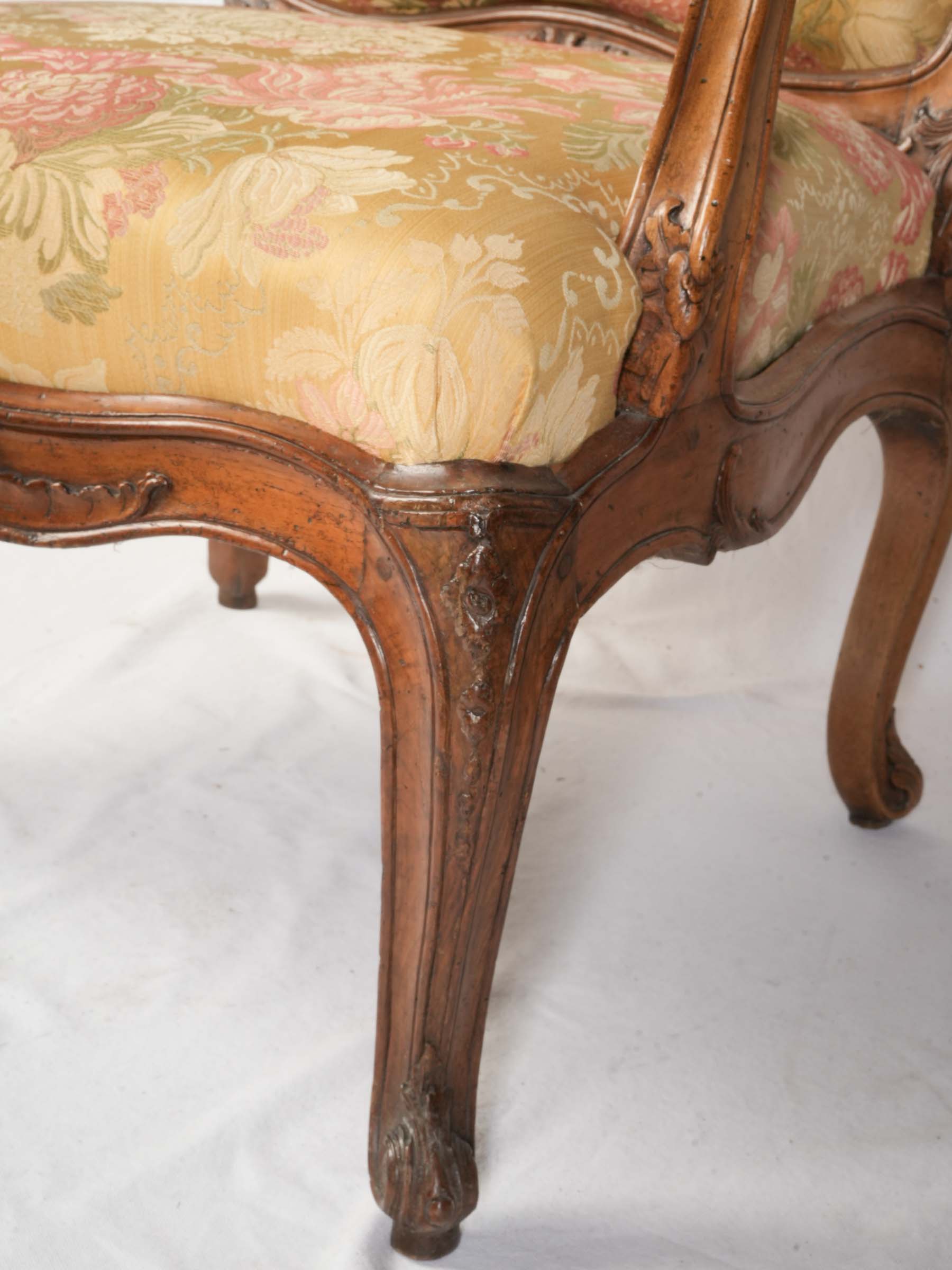 Louis XV Carved Walnut Armchair w/ Removable Upholstered Panels in a Beautiful Floral Damask - 41" x 28¼"