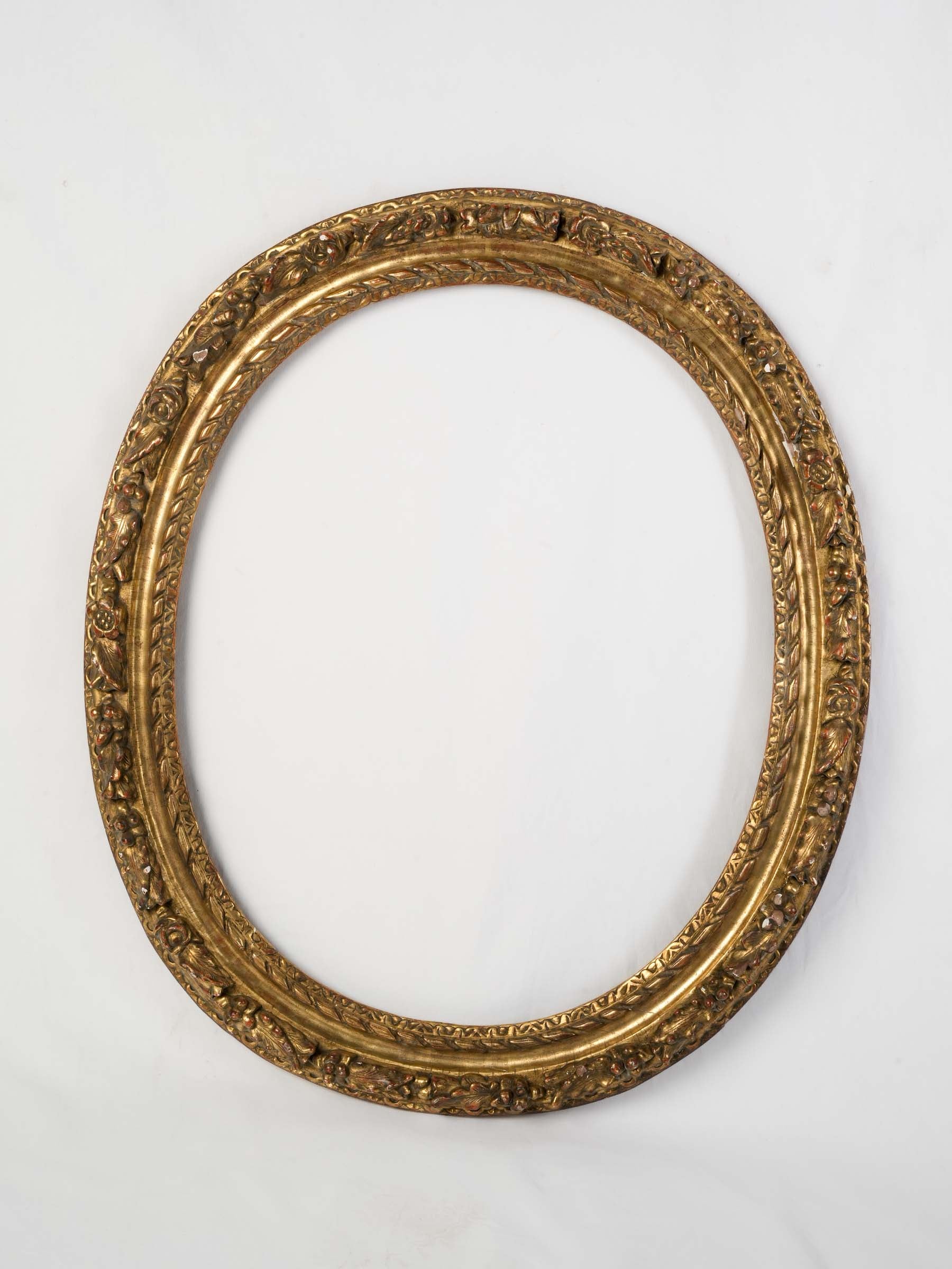 Large French Louis XIII-Style Carved Gilt Oak Oval Frame, circa 1680 - 35½"x 30¾"