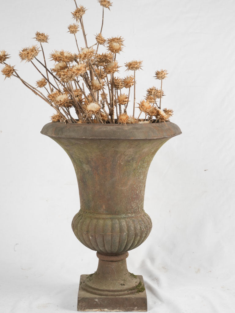 Rustic 19th-century decorative Medici urn
