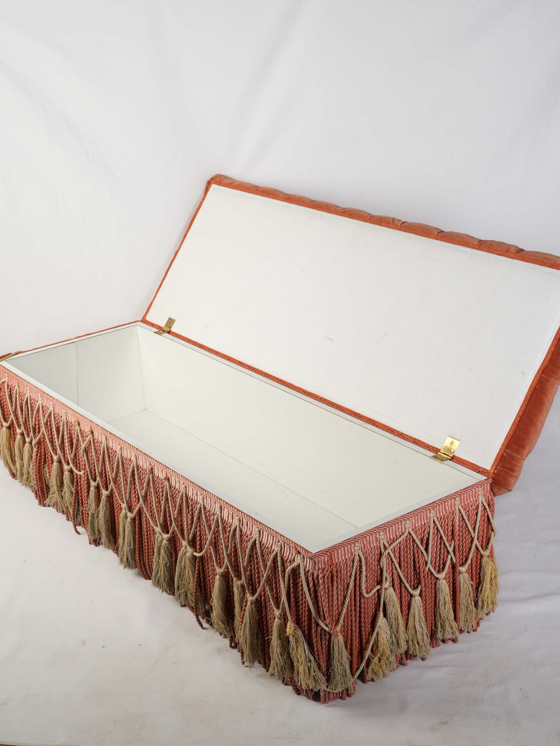 Pair of Opulent Italian Terracotta Velvet Storage Ottomans, Att. to Renzo Mongiardino, Late 20th Century - 54¼"