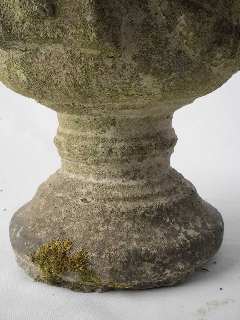 Country-style stone jardinière