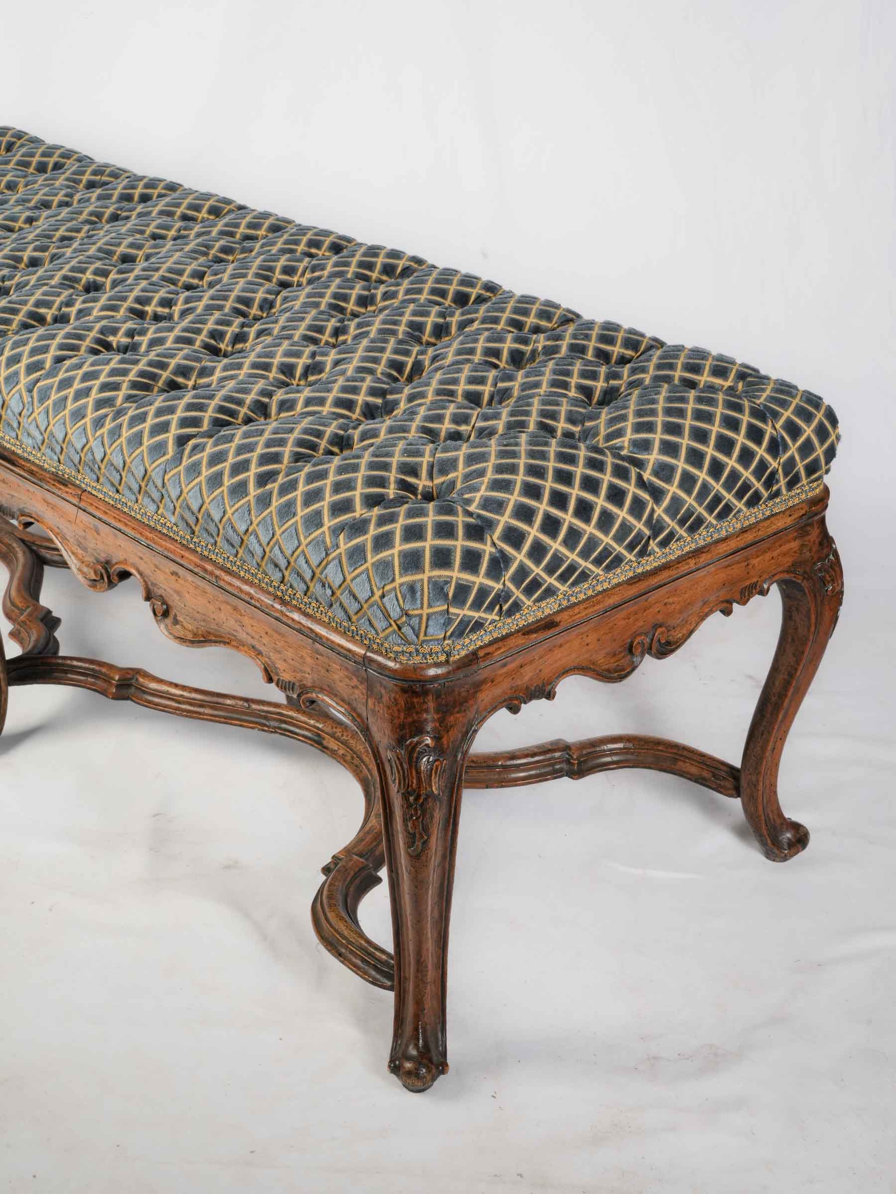 18th-Century Walnut Rococo Banquette w/ Modern Tufted Velvet Upholstery - 54¾"