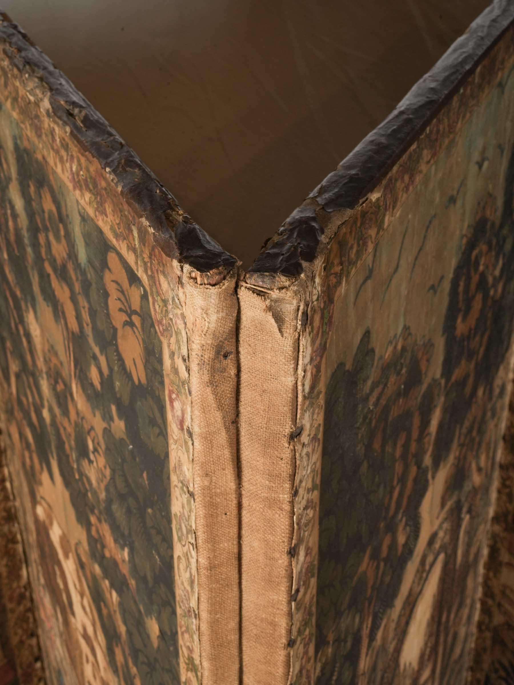 Faded beauty antique folding screen  