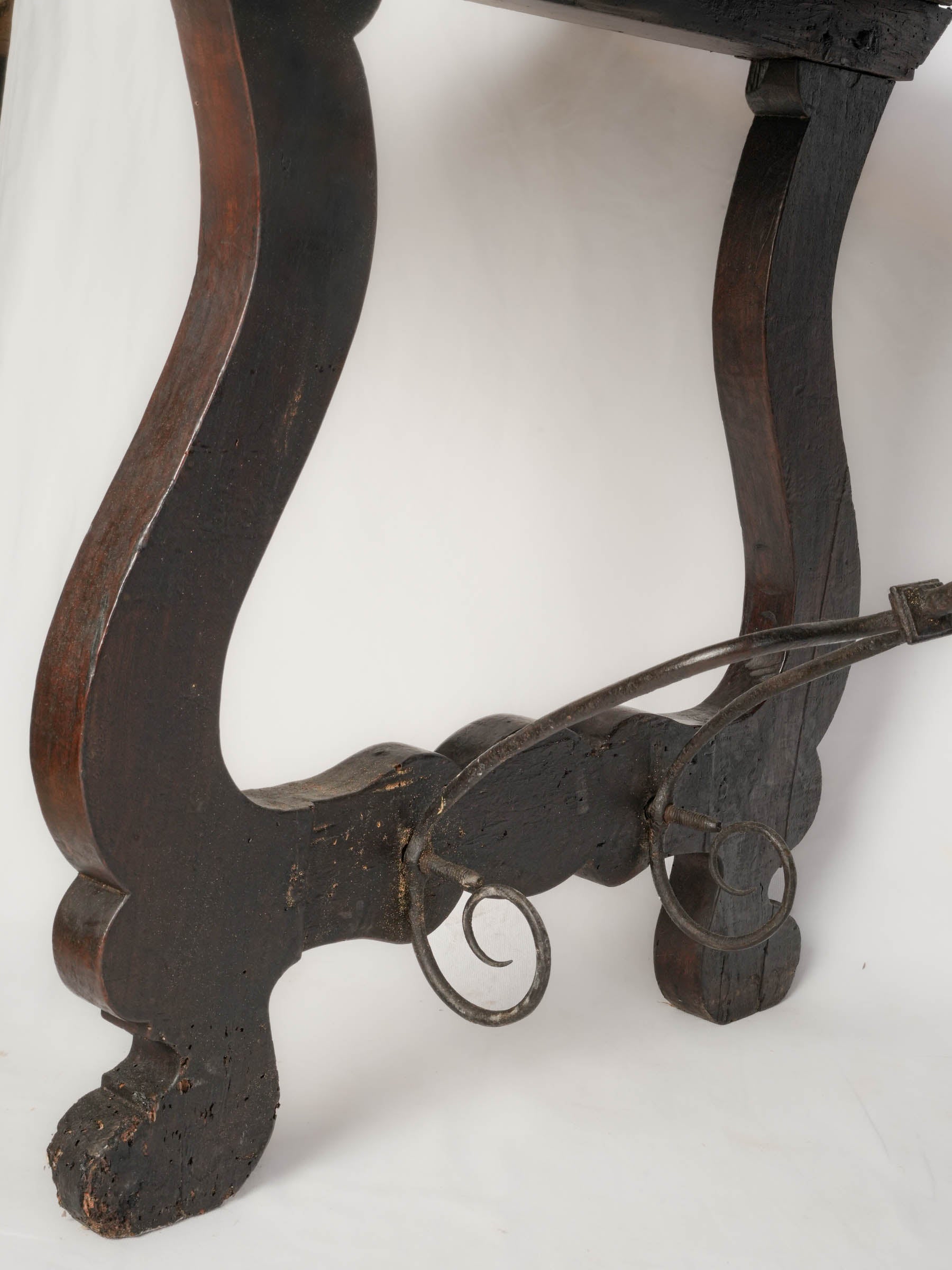 Beautiful Italian Baroque Table w/ Single-Plank Top and Wrought-Iron Stretchers, 17th Century - 79½"