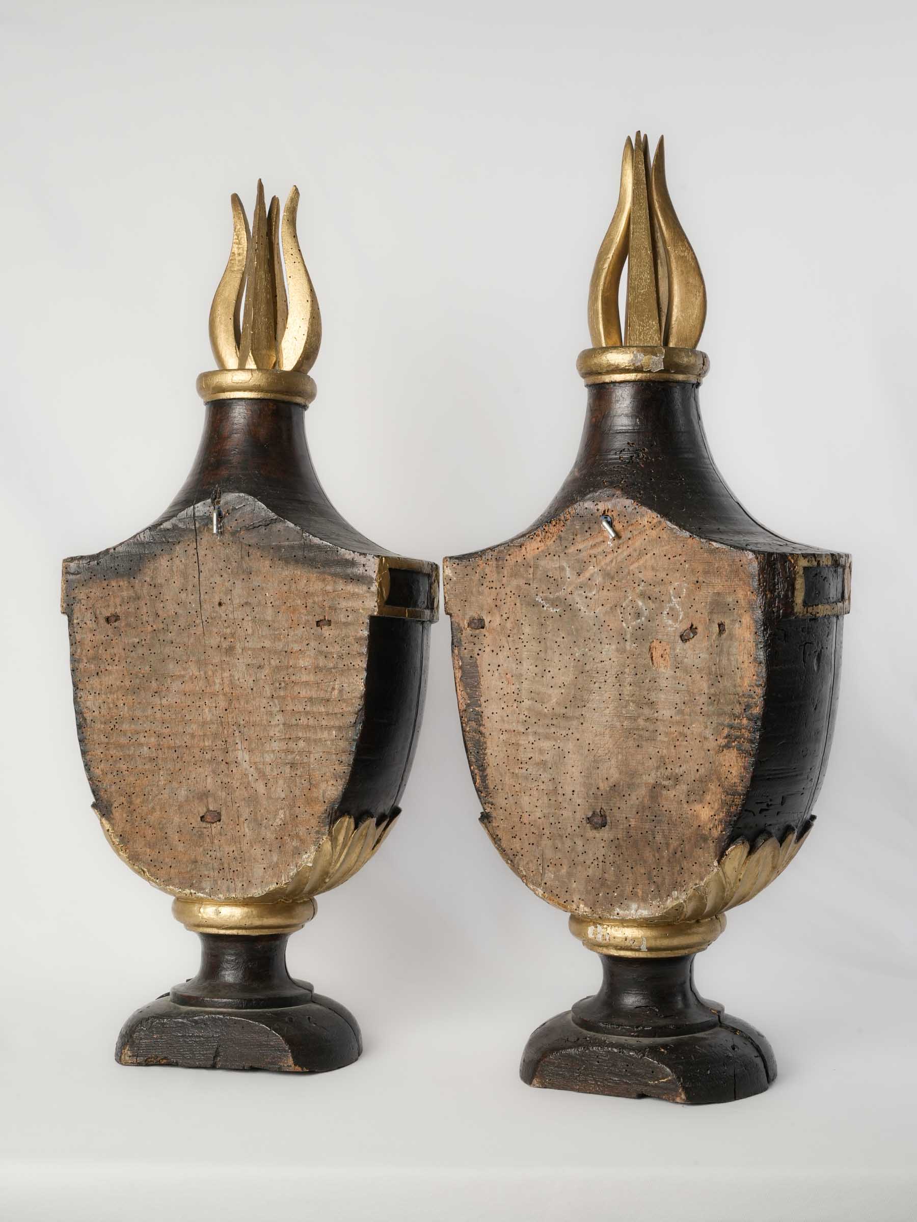 Grand Pair of Louis XVI Carved and Giltwood Pots à Feu, Late 18th Century -  31" x 13"