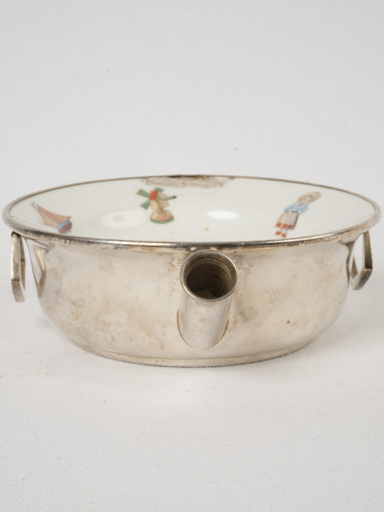 Hand-painted nostalgic food dish  