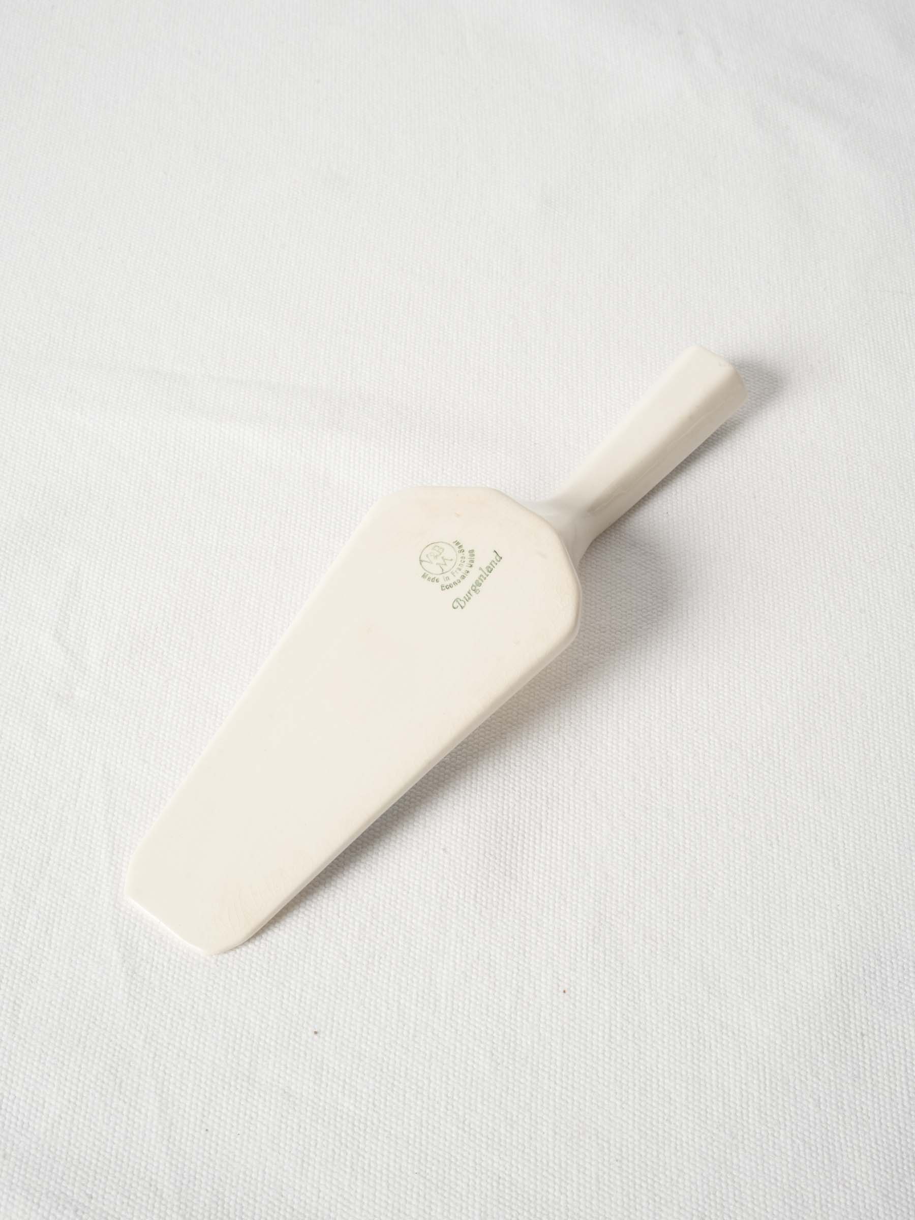 Villeroy & Boch Ceramic Cake Server, Burgenland Pattern, Mid-20th Century - 9¾"
