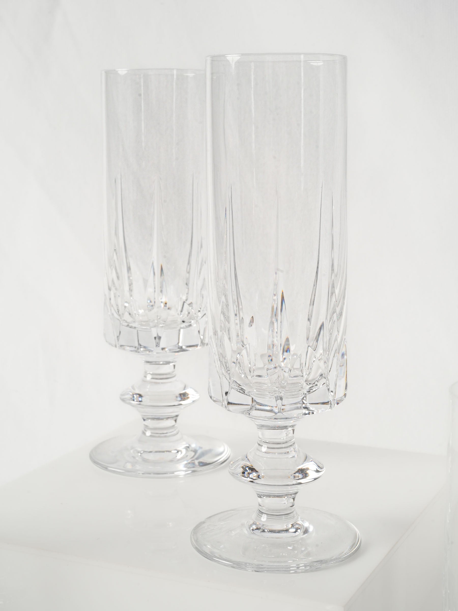 Set of 10 Elegant Cut-Crystal Champagne Flutes - 6¼"