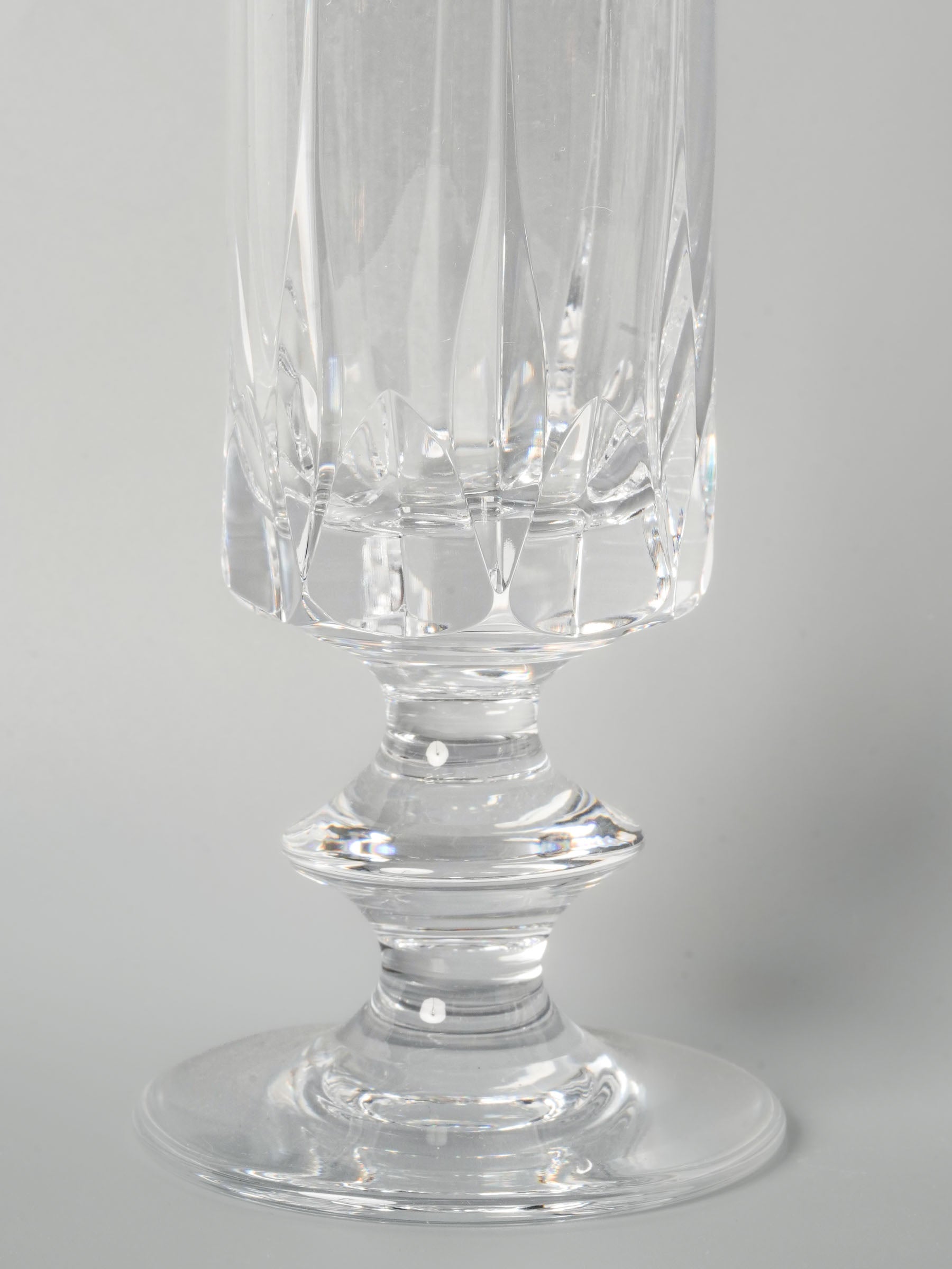 Set of 10 Elegant Cut-Crystal Champagne Flutes - 6¼"
