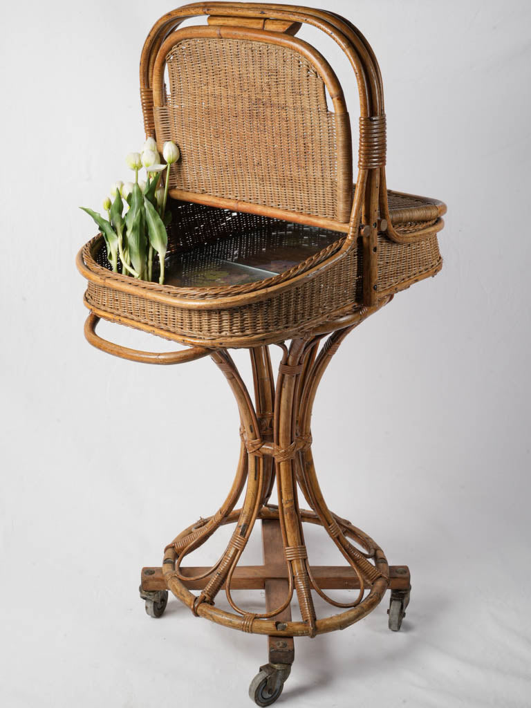 Exquisite rustic rattan basket table  