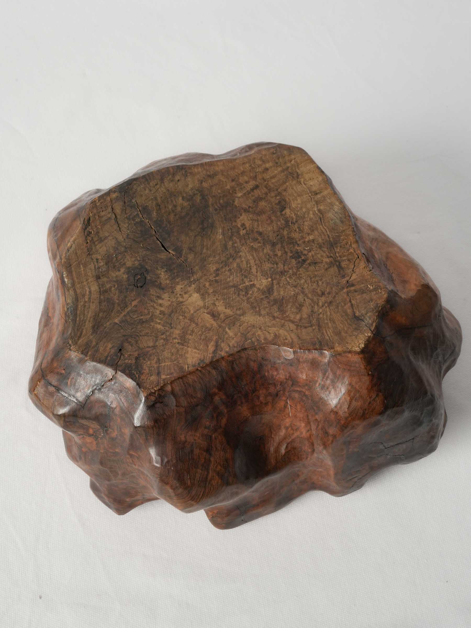 Large Hand-Carved Olivewood Free-Form Bowl, Mid-20th Century - 13"