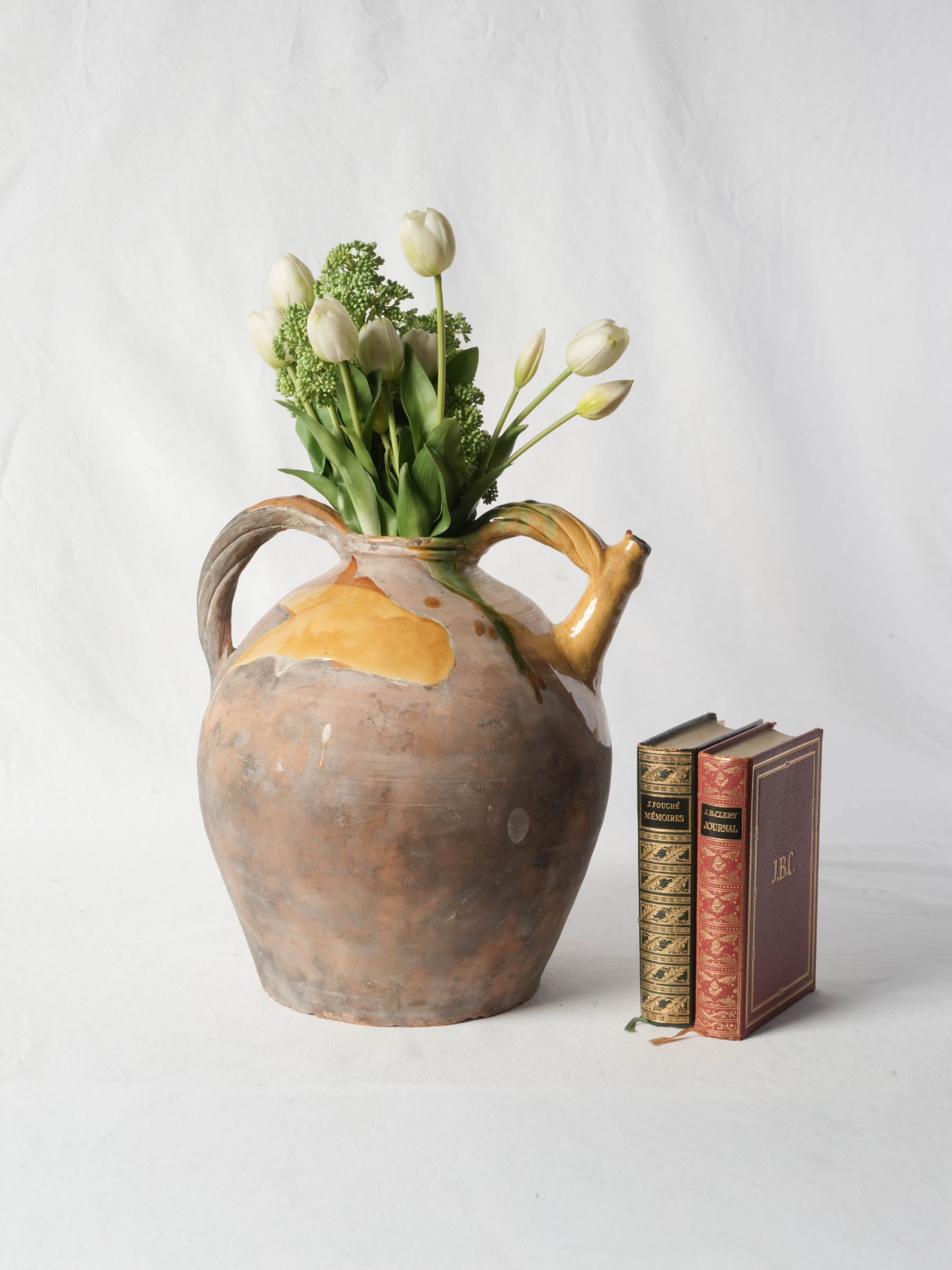 Large Southern French Terracotta Orjol with Yellow and Green Glaze Splashes, Late 19th Century - 15¾"