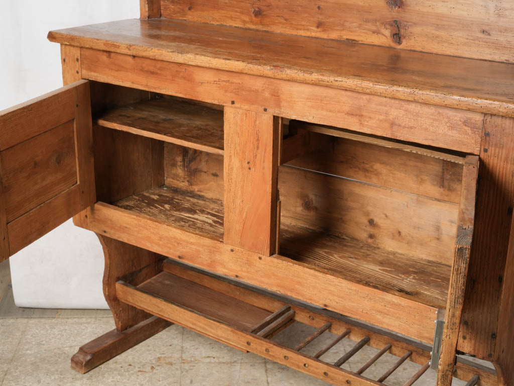 Natural patina plate rack  