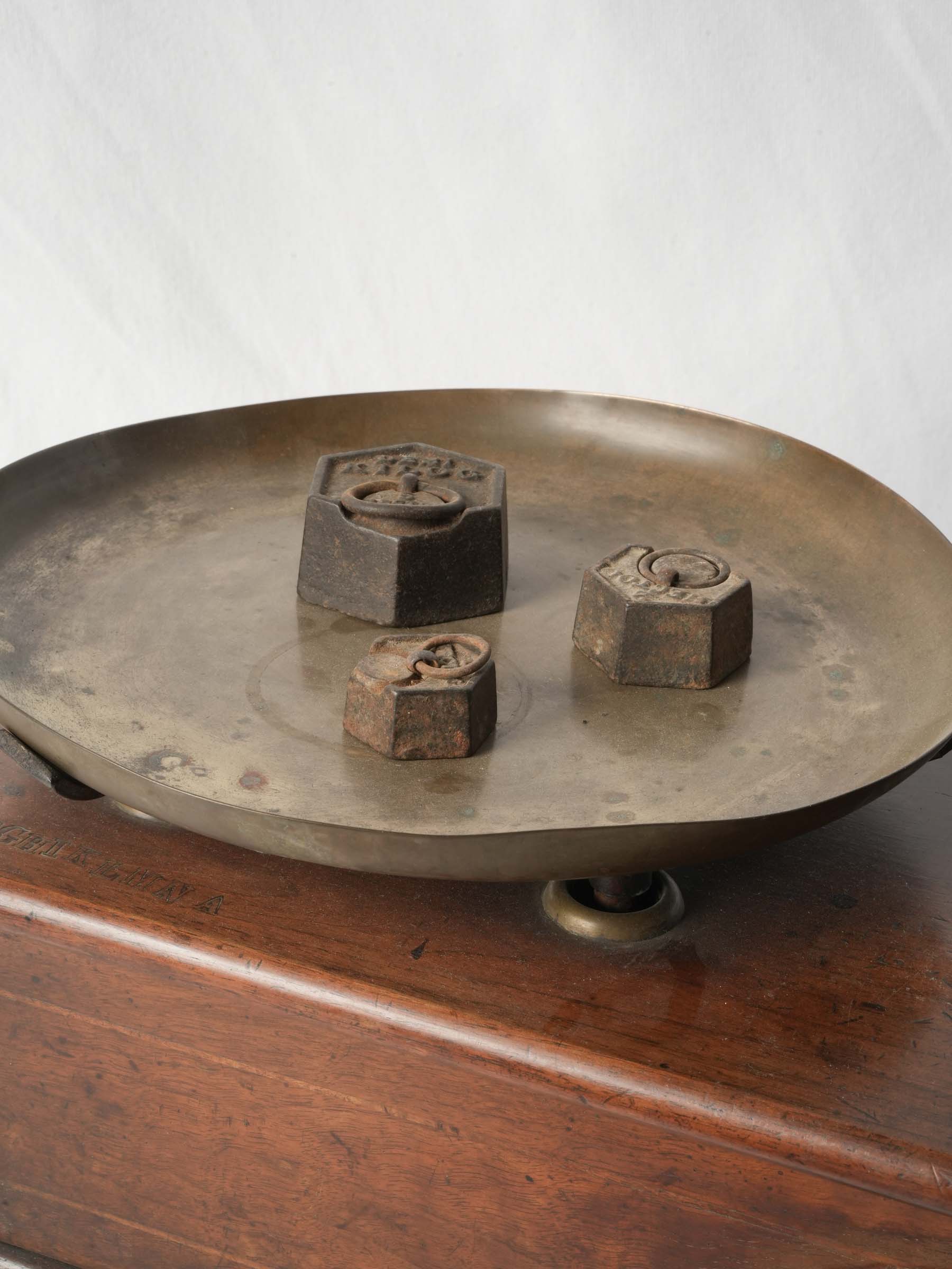 Late 19th-Century French Countertop Scale with Weights - 25¼"