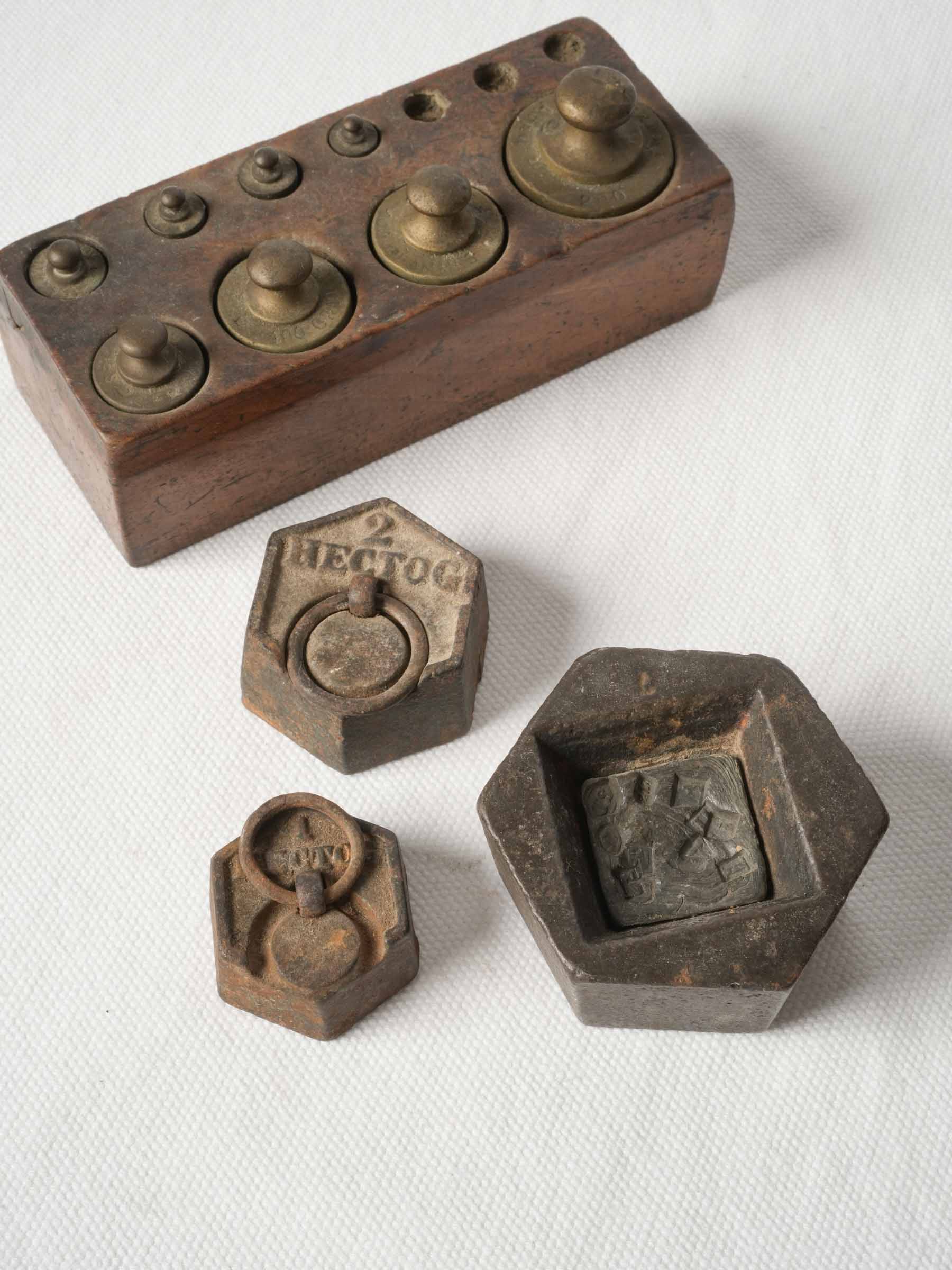 Late 19th-Century French Countertop Scale with Weights - 25¼"
