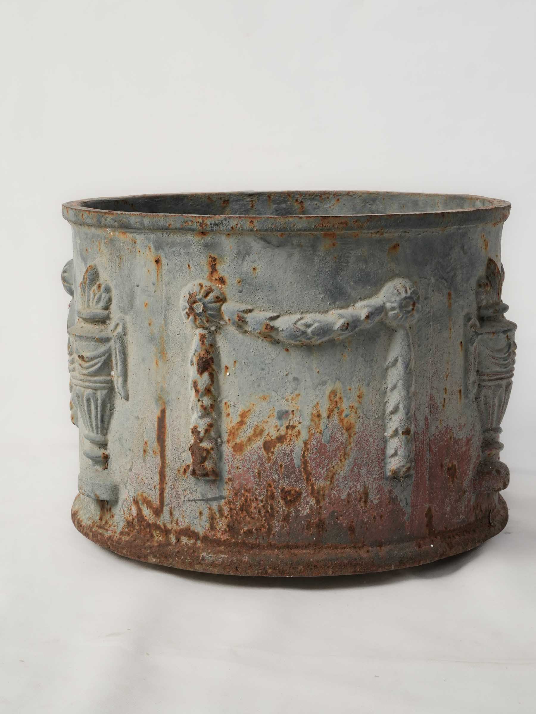 Neoclassical Cast Iron Planter, 20th Century  - 10¼" x  14½"