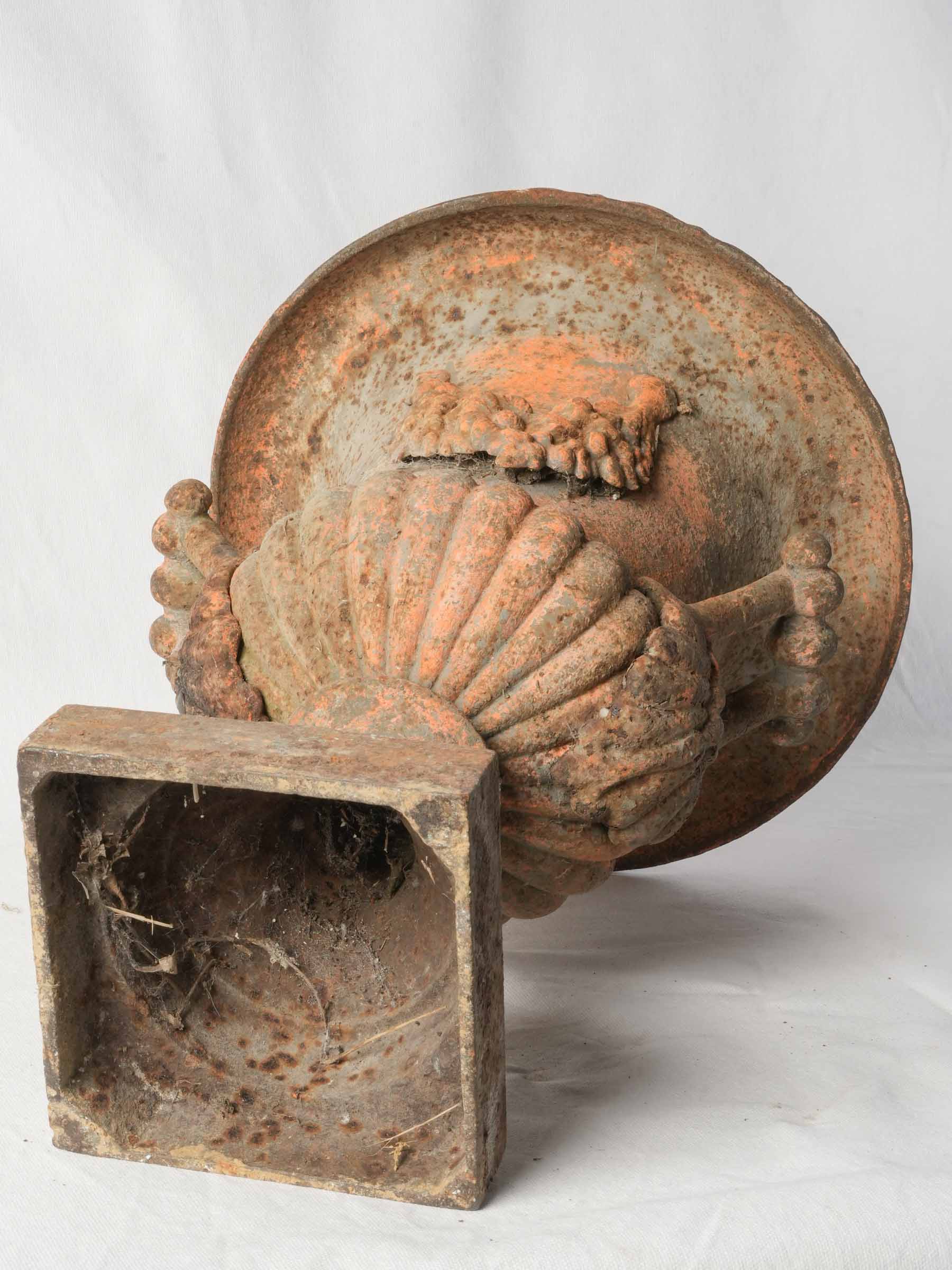 19th-Century French Cast-Iron Medici Urn w/ Garland & Orange Patina - 20¾"
