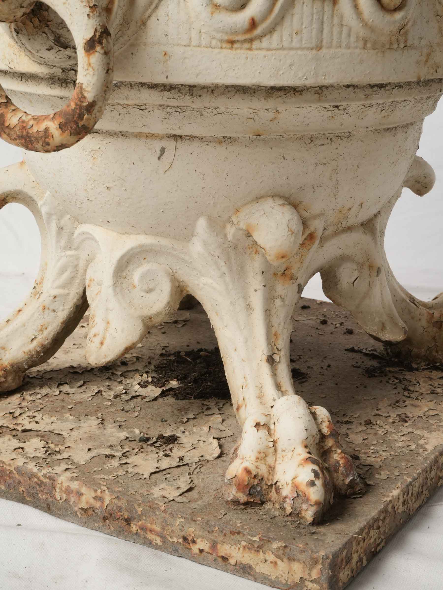 Sculptural 19th-Century French Cast Iron Jardinière w/ Weathered Patina - 19¾"