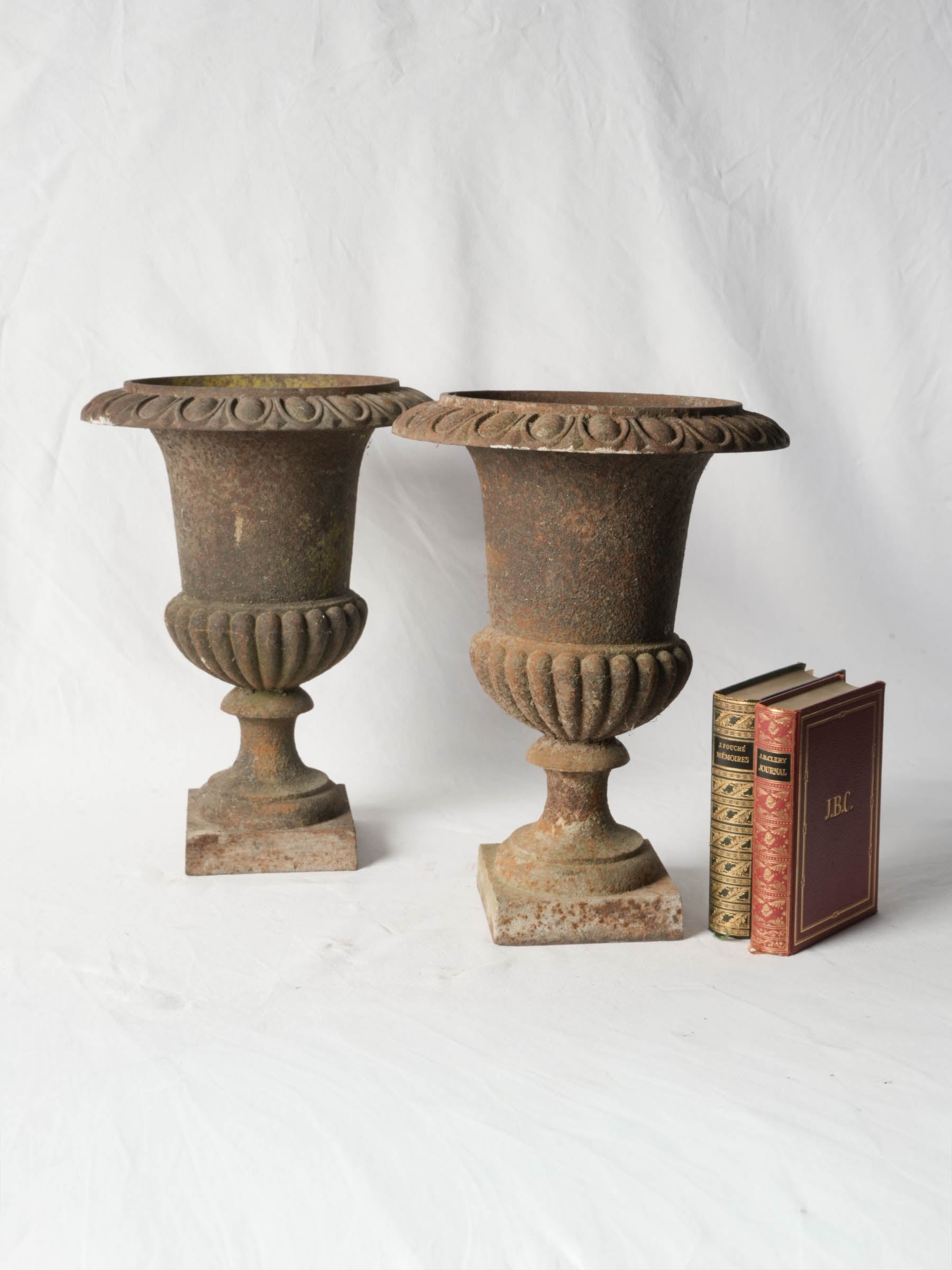 Petite Pair of 19th-Century Cast-Iron Medici Garden Urns - 18" x 13½"