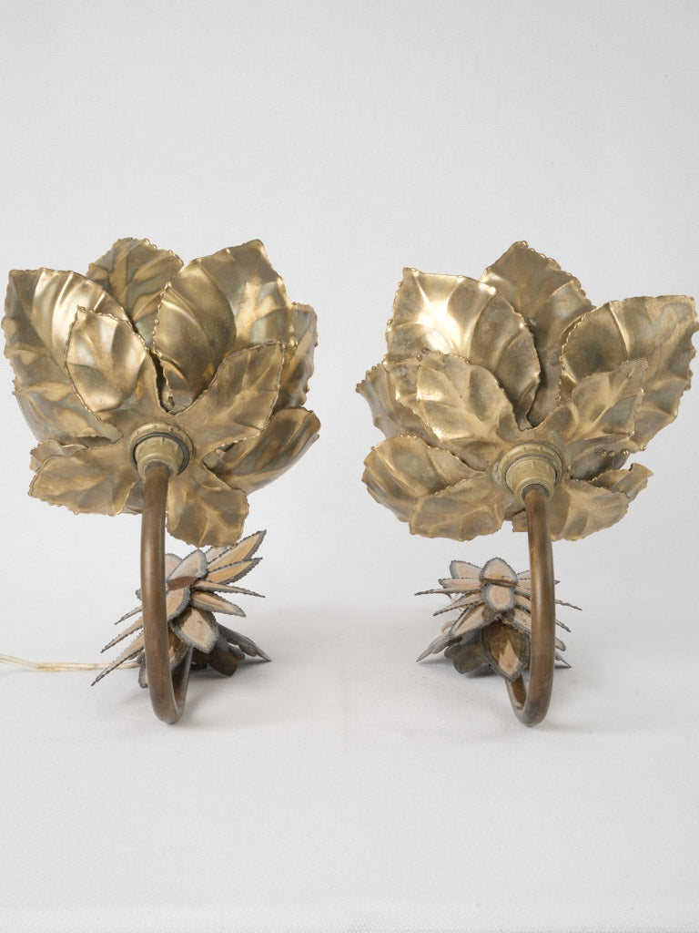 Antique floral brass sconce decor