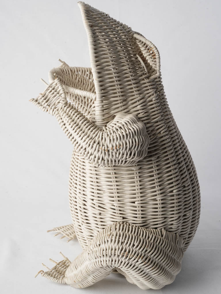 Coastal-inspired rattan basket design  