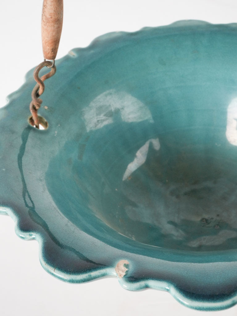 turquoise hanging planter Turquoise majolica hanging flower planter 10¾"
