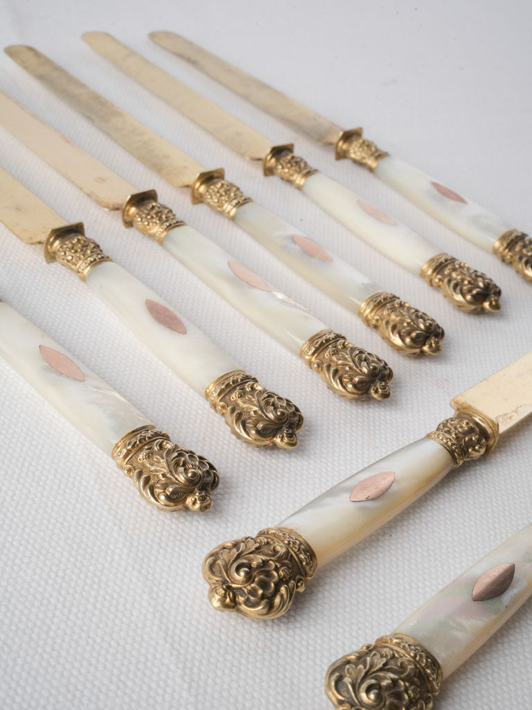 Distinguished Parisian atelier knives set