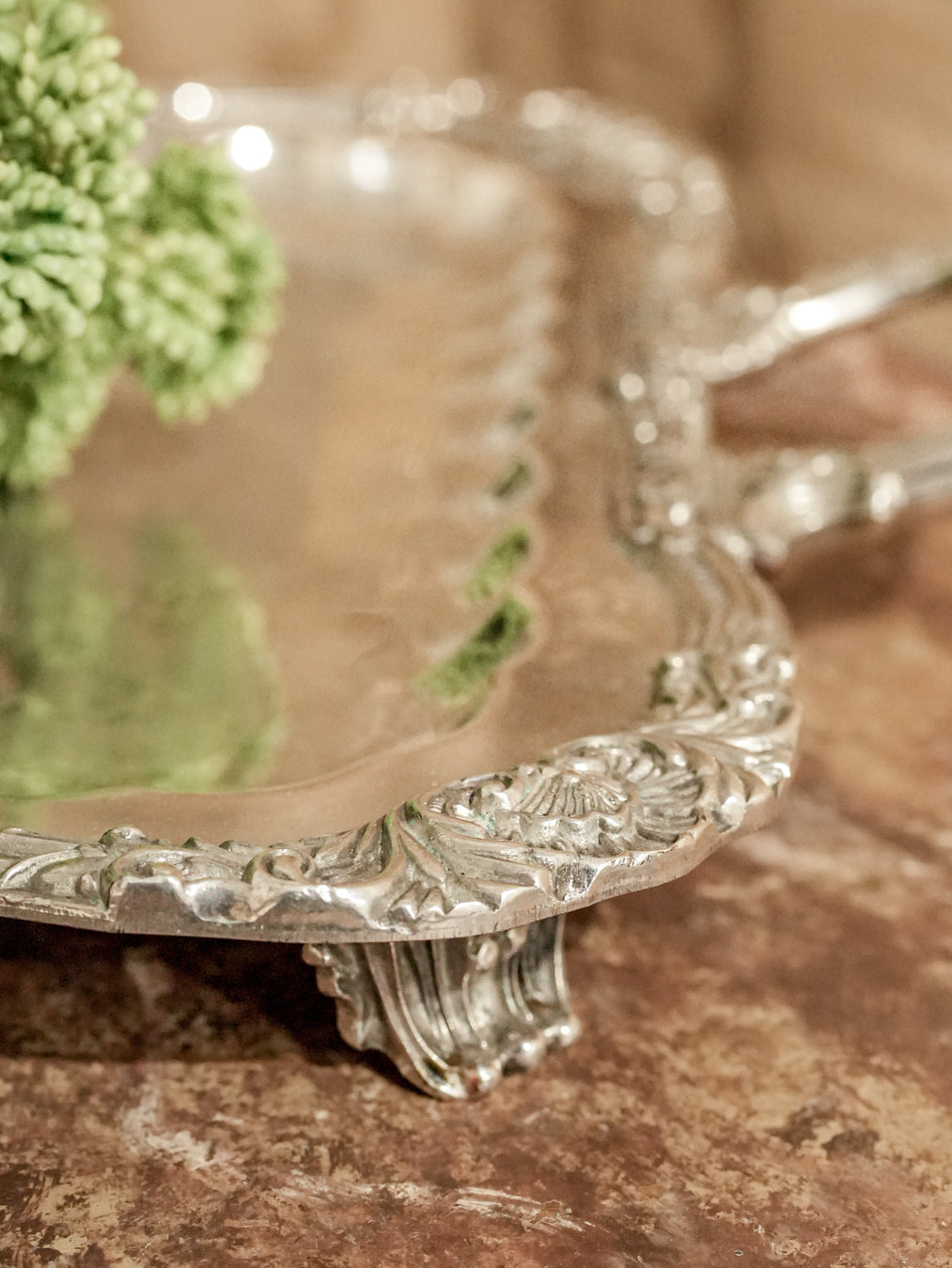 Luxurious 19th-century service platter