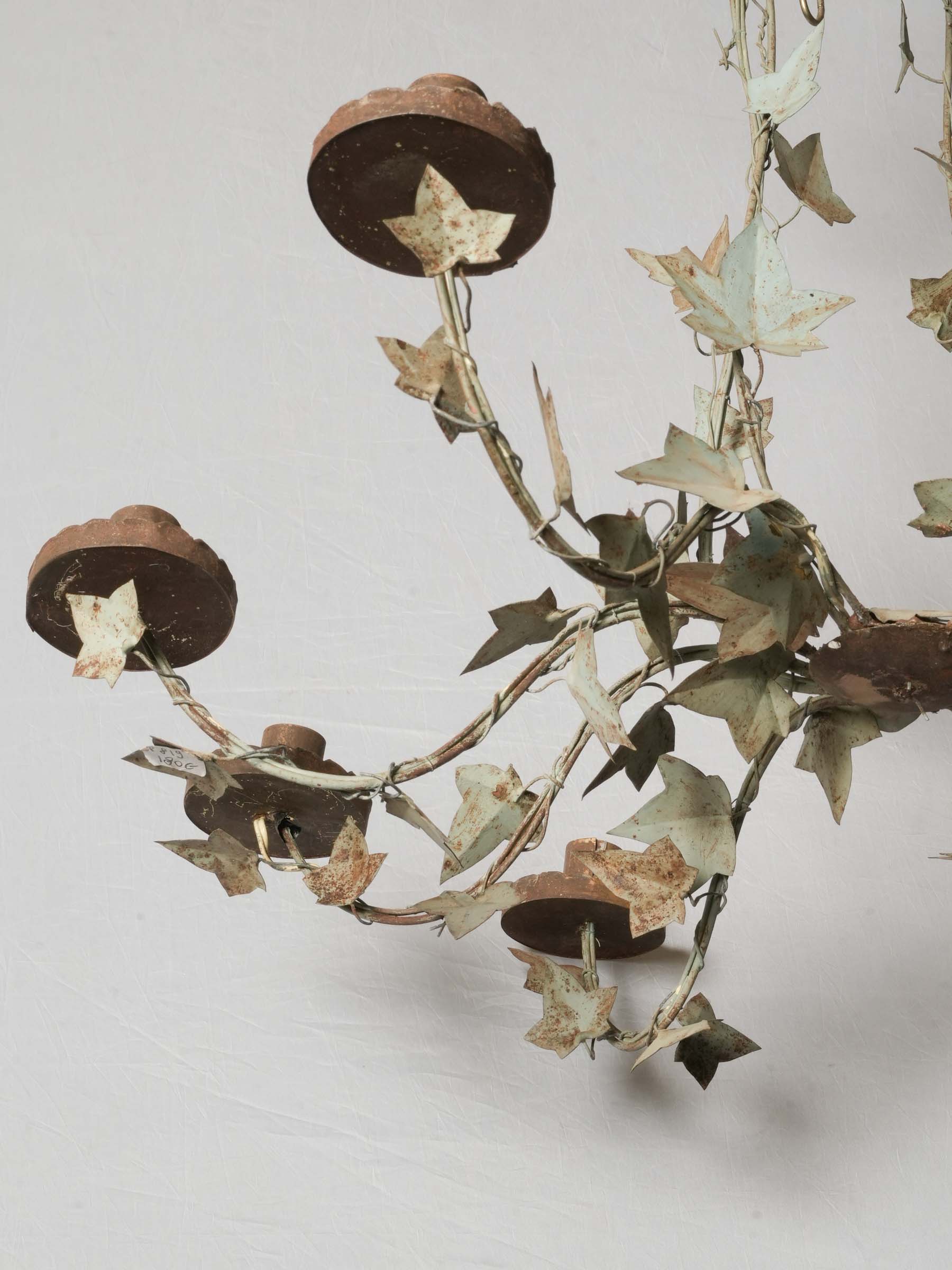 Italian Painted Tôle Eight-Light Ivy Chandelier, c. 1960 - 23¾" x 26"