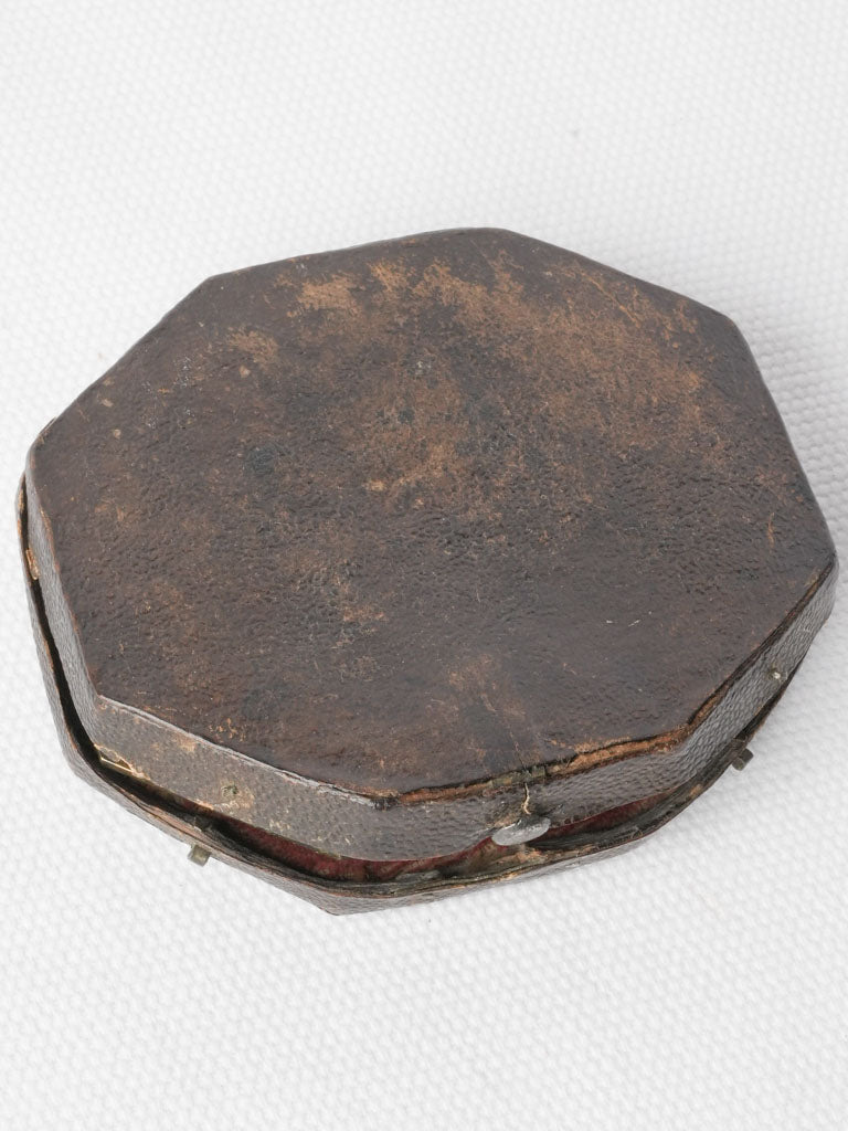 Classic European latitude table sundial