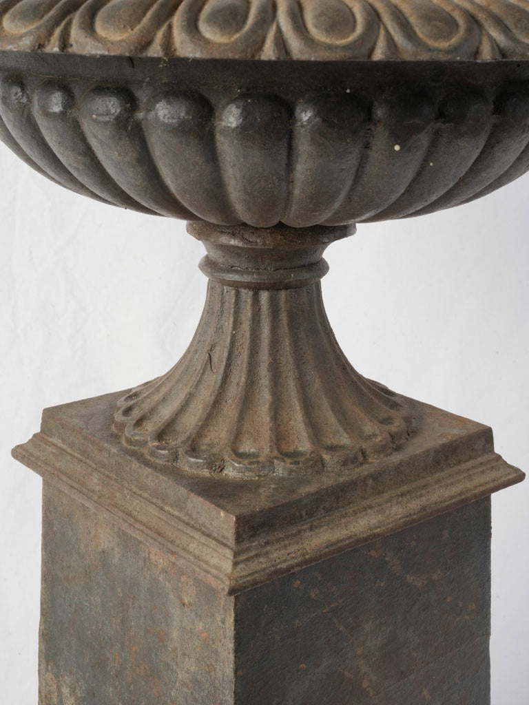 Lead grey outdoor urn centerpiece