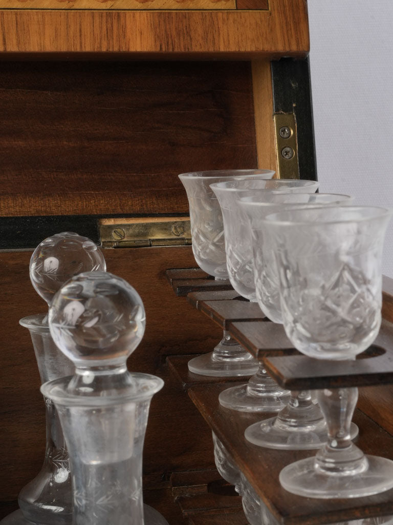 Romantic vintage Sorrento box.