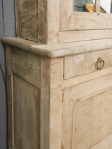 Sturdy movable shelf oak credenza