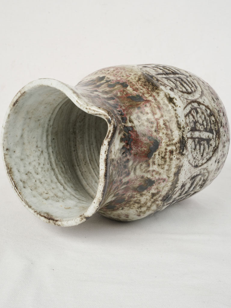 Botanical motif vintage pottery piece  