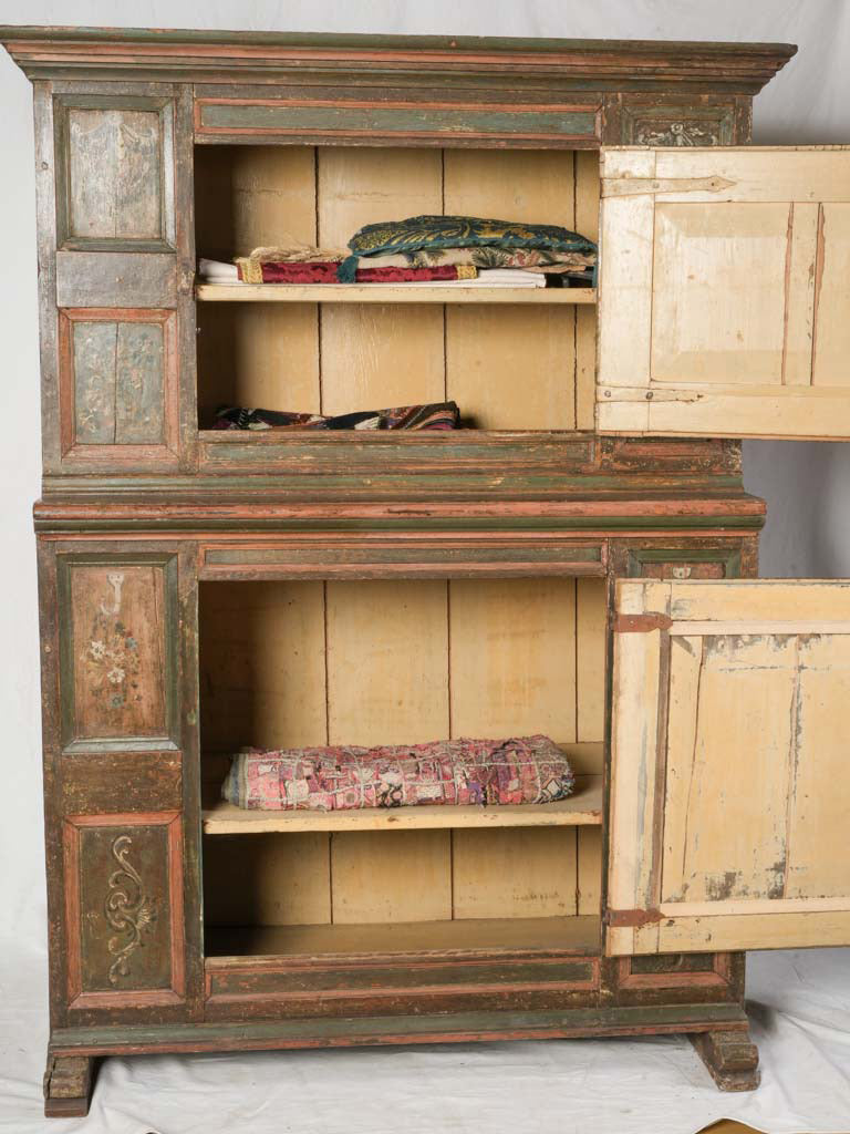 Naïve floral decoration Alpine cupboard  