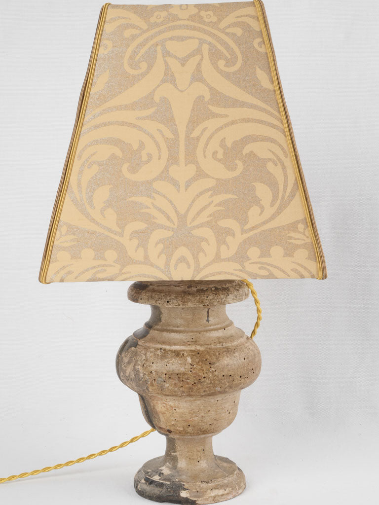 Eighteenth-century giltwood urn lamp