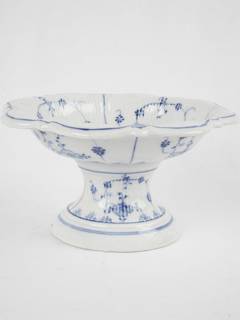 Antique ribbed porcelain compotier bowl
