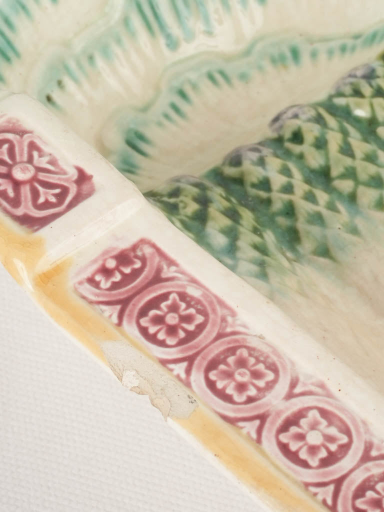 Late 19th century asparagus cradle - Salins majolica 14¼"